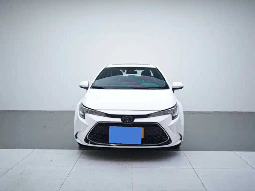 Toyota Levin 2022 — фото 1