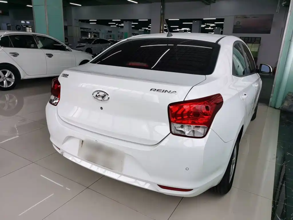 Hyundai Verna 2018