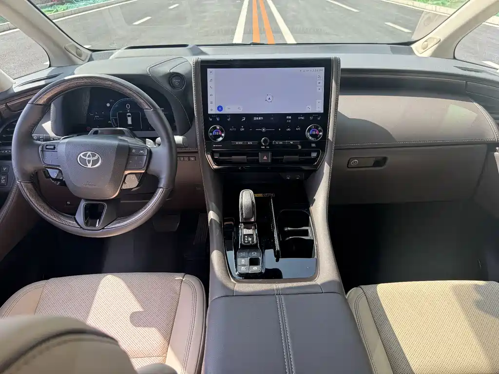 Toyota Alphard 2025 — фото 15