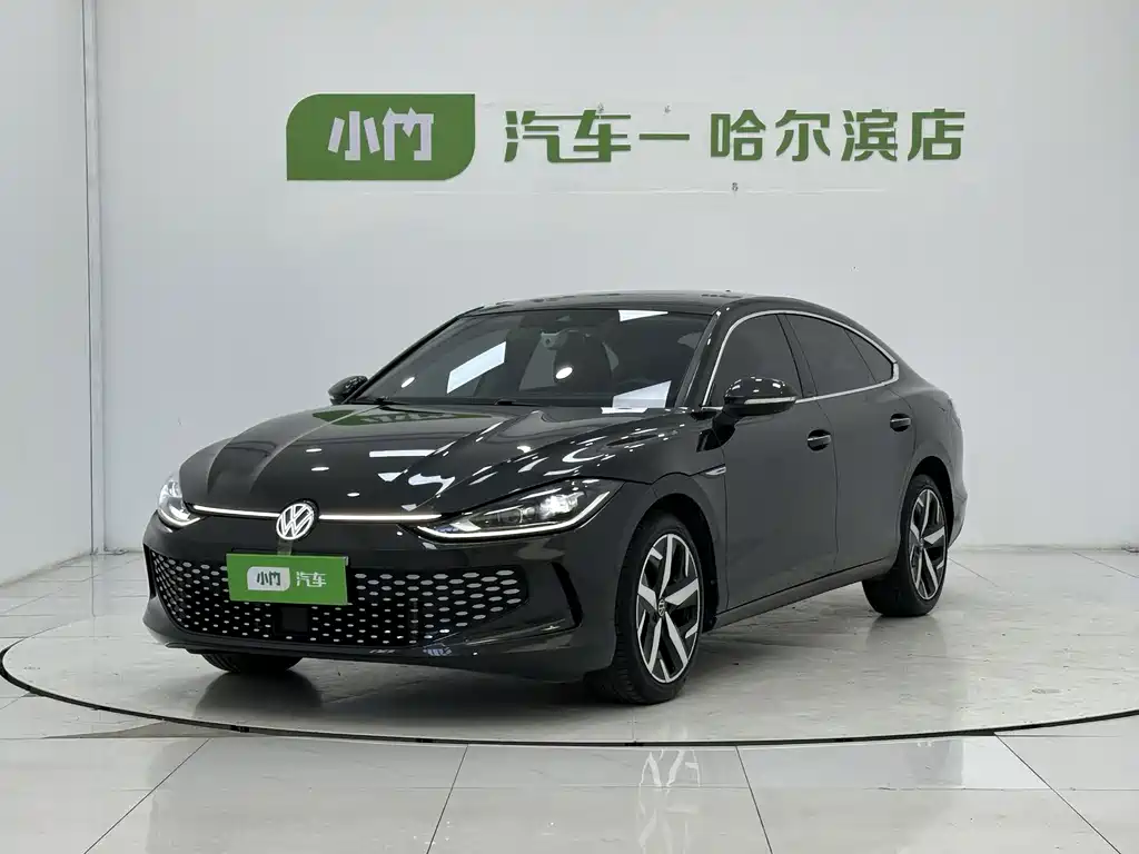 Volkswagen Lamando 2023 — фото 1