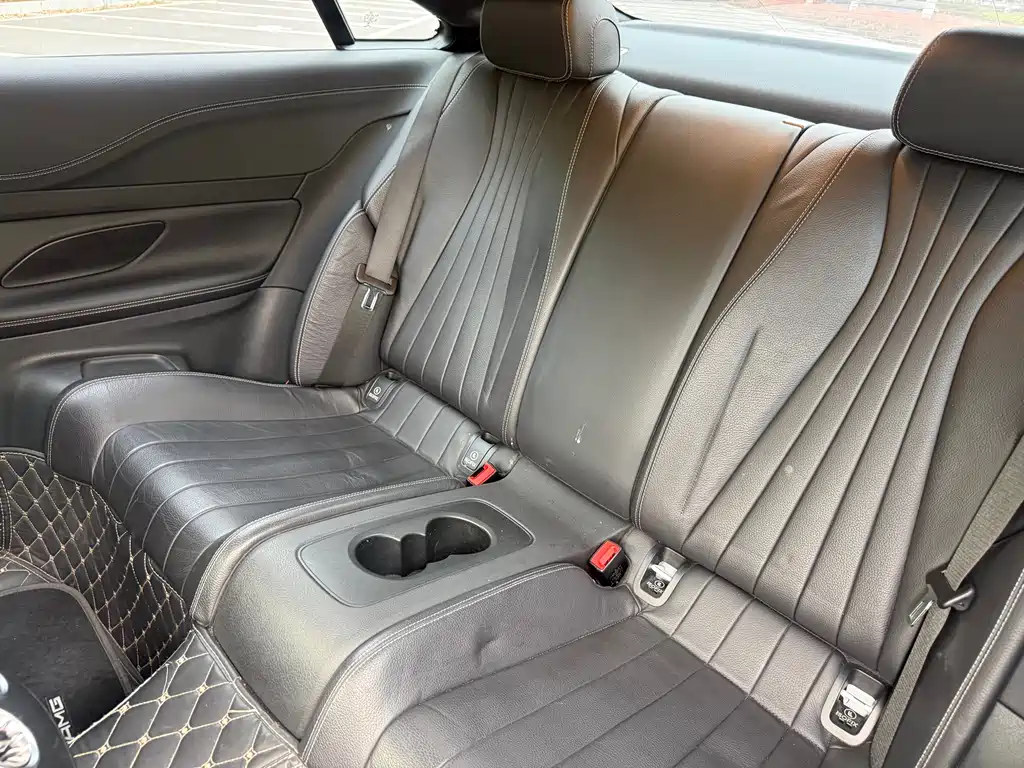 Mercedes-Benz E-Class 2021 — фото 15