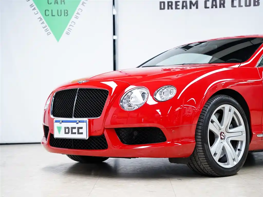 Bentley Continental 2013 — фото 44