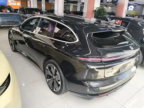 NIO ET5T 2025