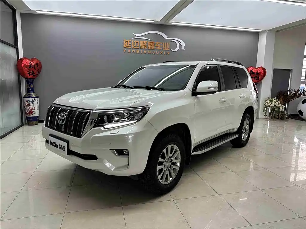 Toyota Prado 2019 — фото 1