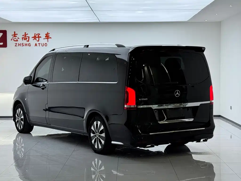 Mercedes-Benz Vito 2021 — фото 19