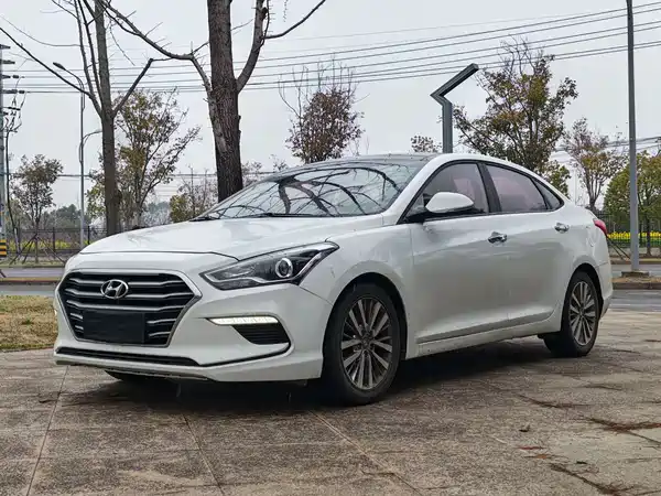 Hyundai Mistra 2017