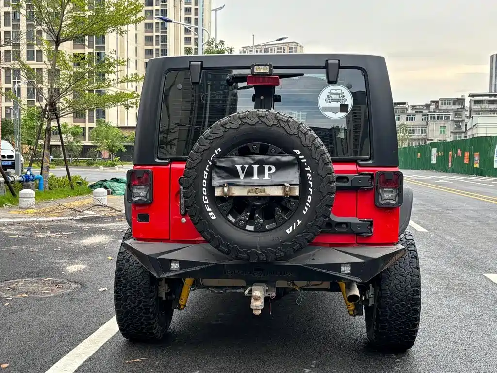 Jeep Wrangler 2017 — фото 6