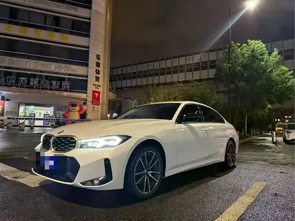 BMW 3 Series 2024