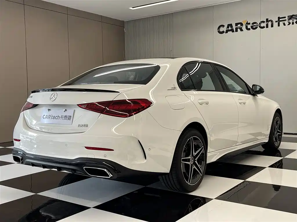 Mercedes-Benz C-Class 2026
