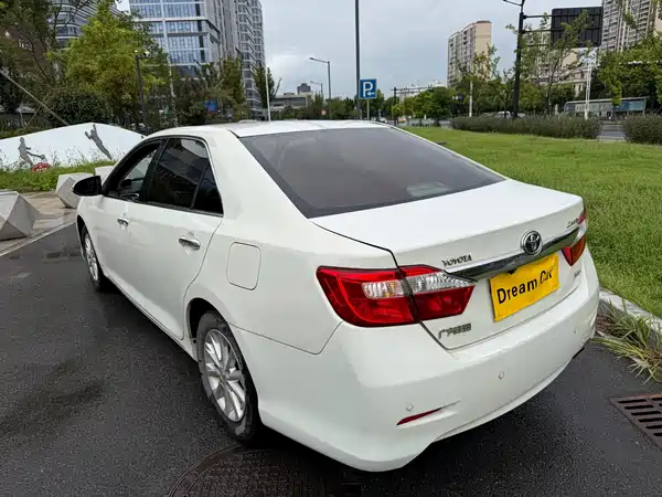 Toyota Camry 2014
