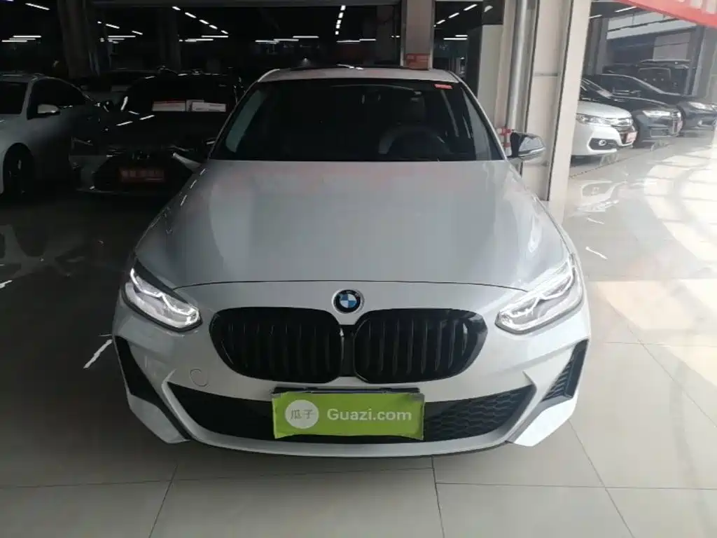 BMW 1 Series 2021