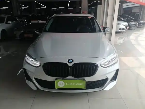 BMW 1 Series 2021
