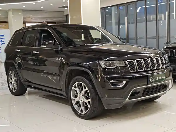 Jeep Grand Cherokee 2021