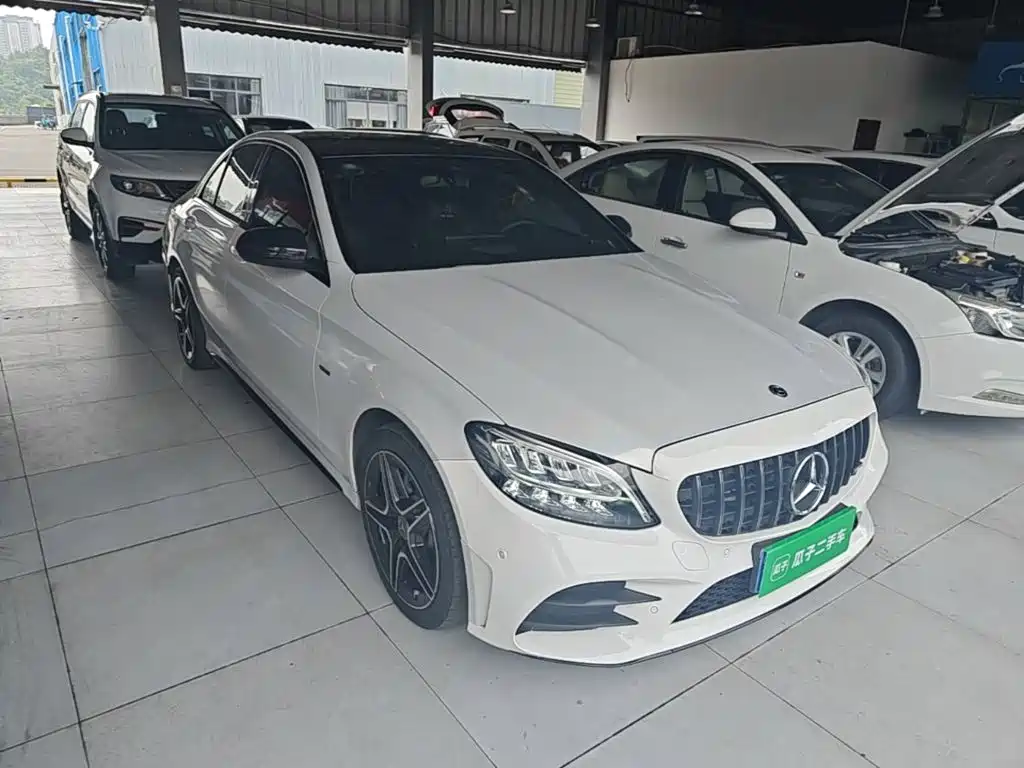 Mercedes-Benz C-Class 2020