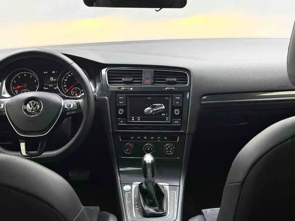 Volkswagen Golf 2018