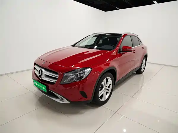 Mercedes-Benz GLA 2016