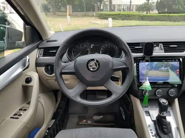 Skoda Octavia 2015