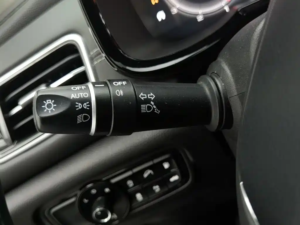 GAC Trumpchi GS8 2020 — фото 21