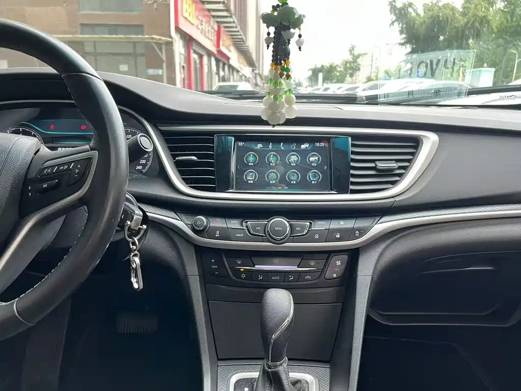 Buick Excelle 2020 — фото 10