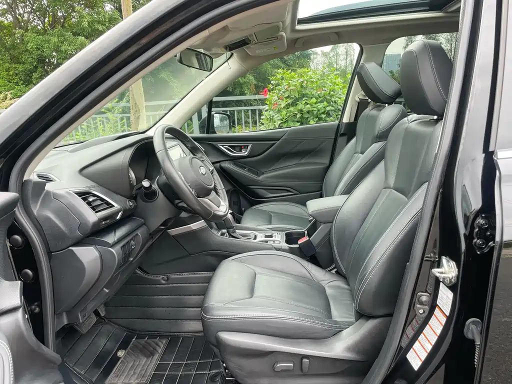 Subaru Forester 2019 — фото 15