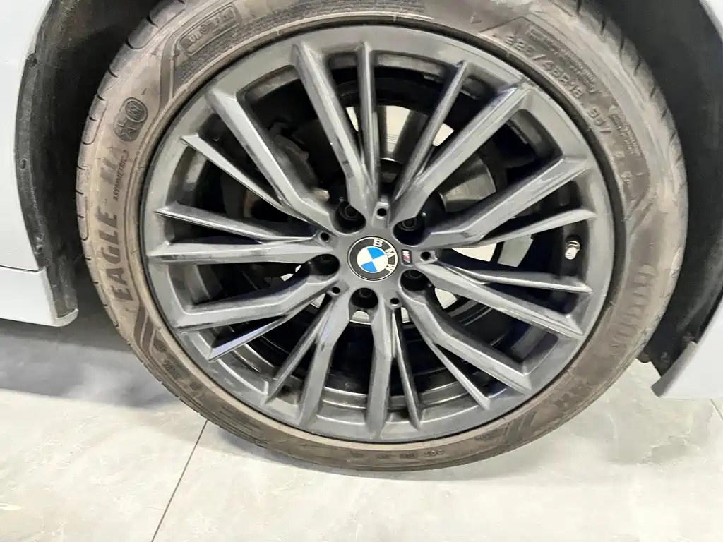 BMW 3 Series 2020 — фото 14