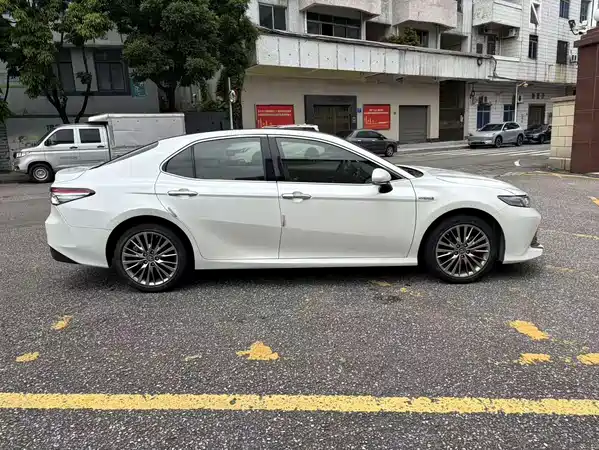 Toyota Camry 2018