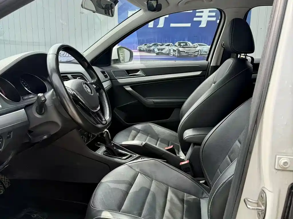 Volkswagen Gran Lavida 2018