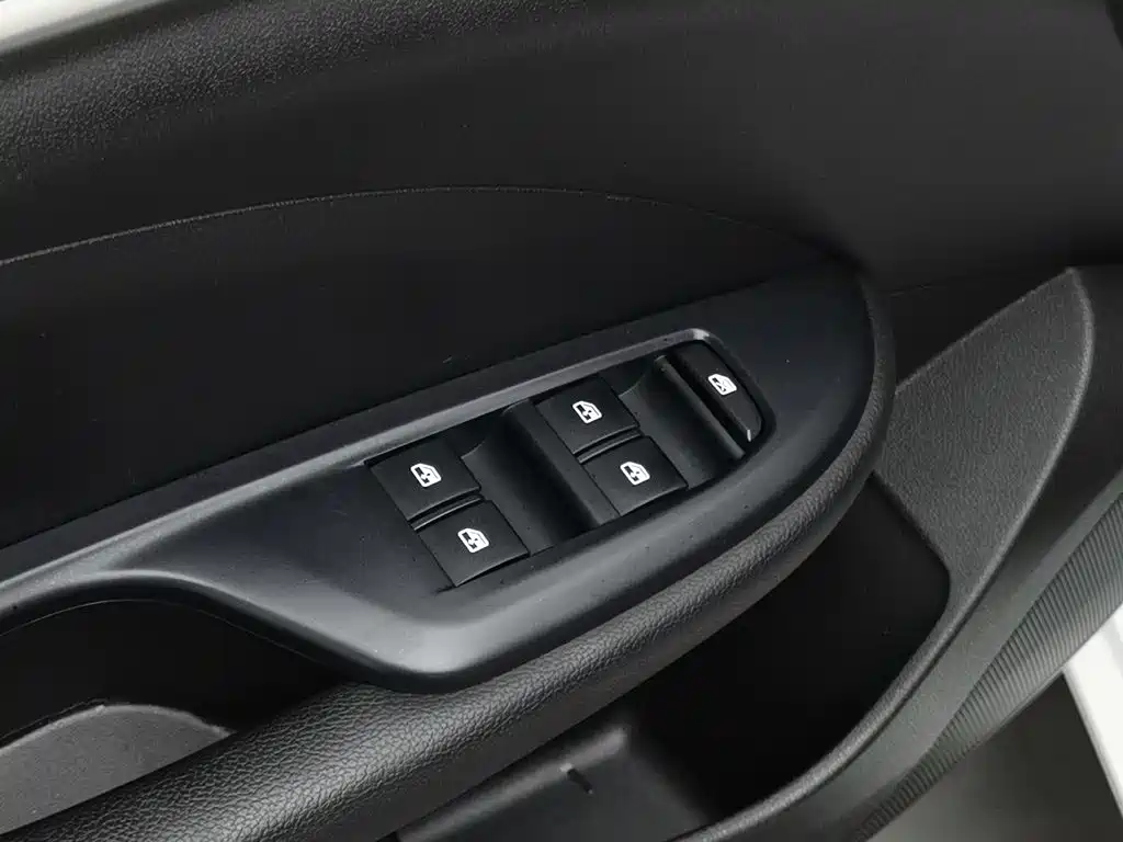 Buick Excelle GT 2022 — фото 9