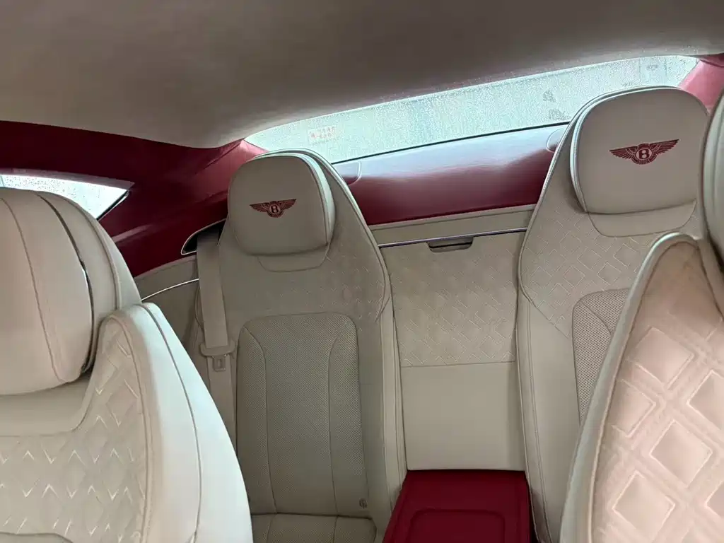 Bentley Continental 2022