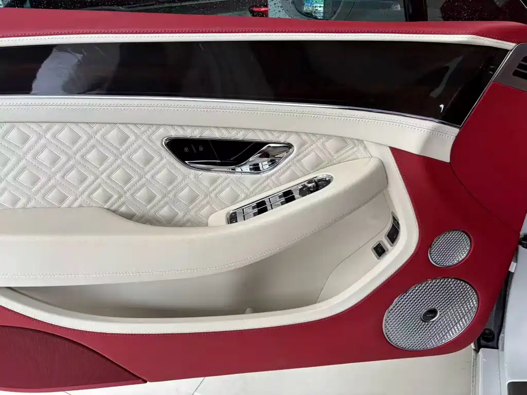 Bentley Continental 2022