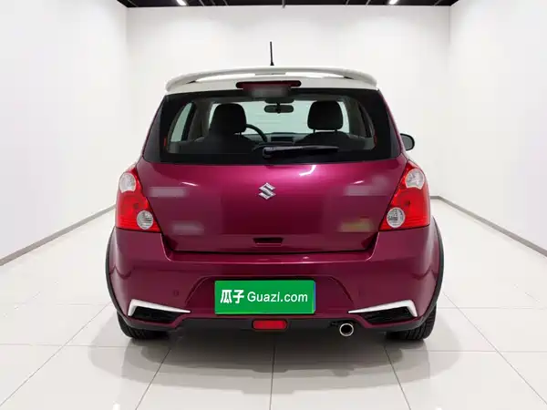 Suzuki Swift 2015