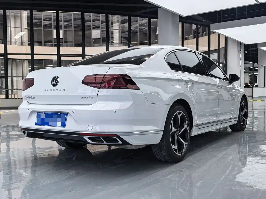 Volkswagen Magotan 2023