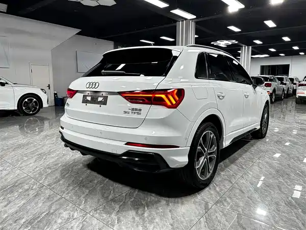 Audi Q3 2023