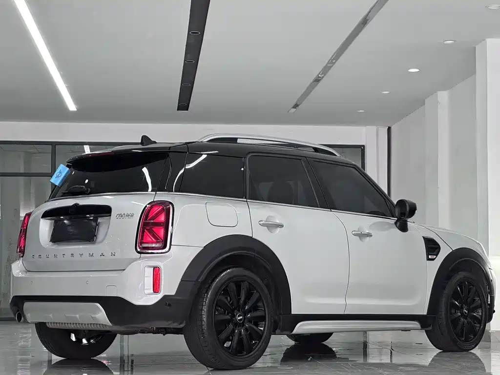 MINI Countryman 2021 — фото 10