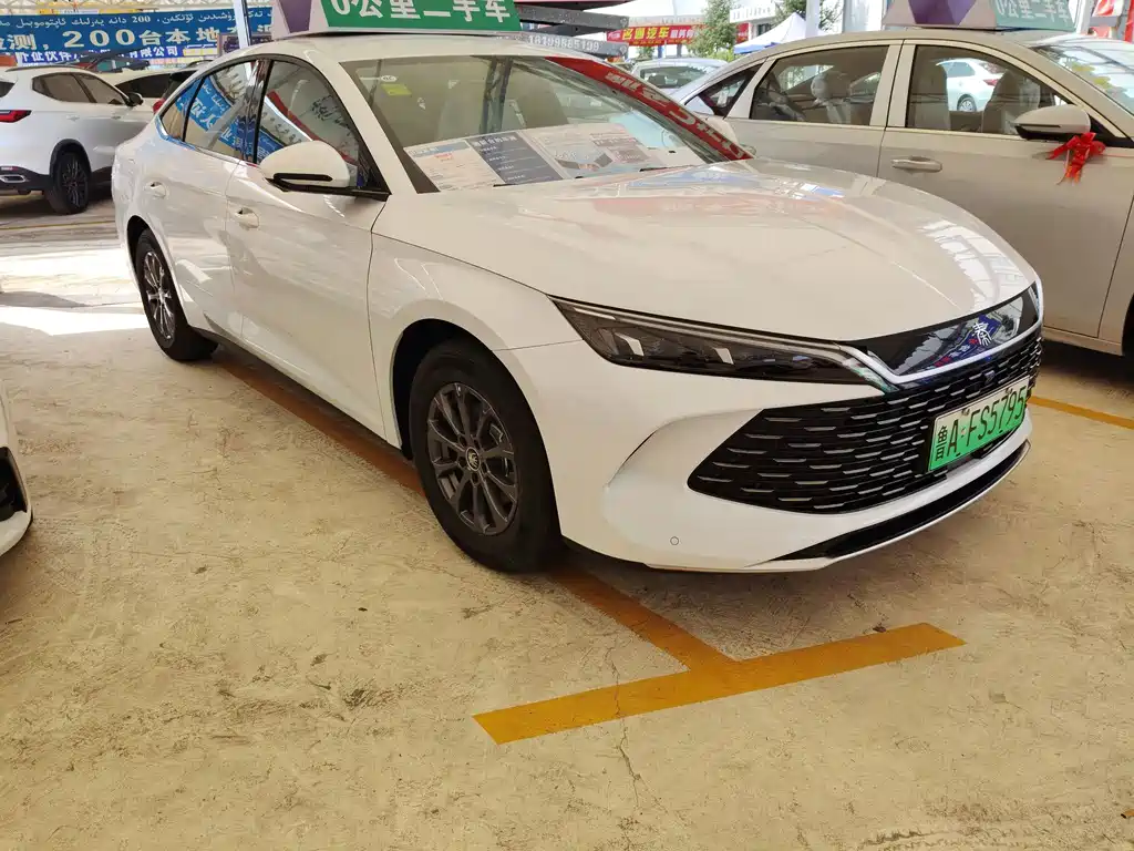 BYD Qin L 2026 — фото 9