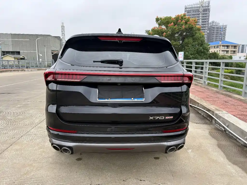 Jetour Jietu X70 PLUS 2021 — фото 16