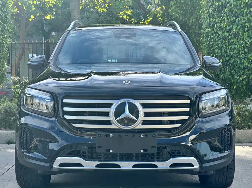 Mercedes-Benz GLB 2025