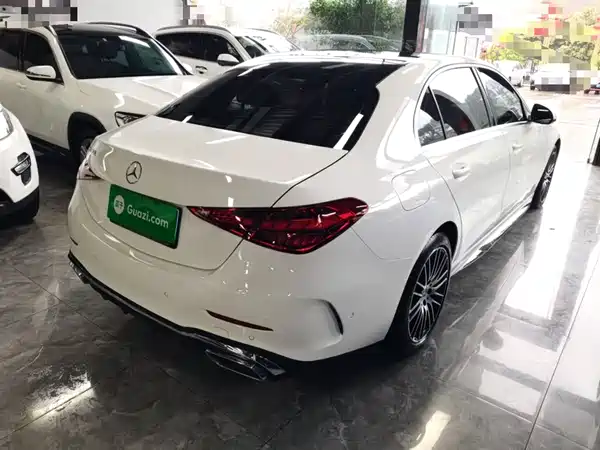 Mercedes-Benz C-Class 2022