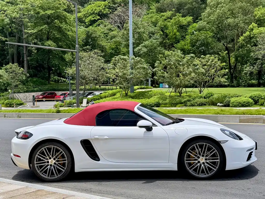 Porsche 718 2018