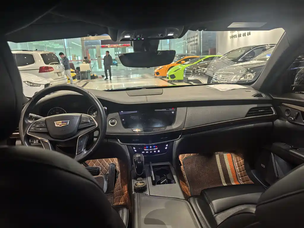 Cadillac CT6 2020 — фото 10
