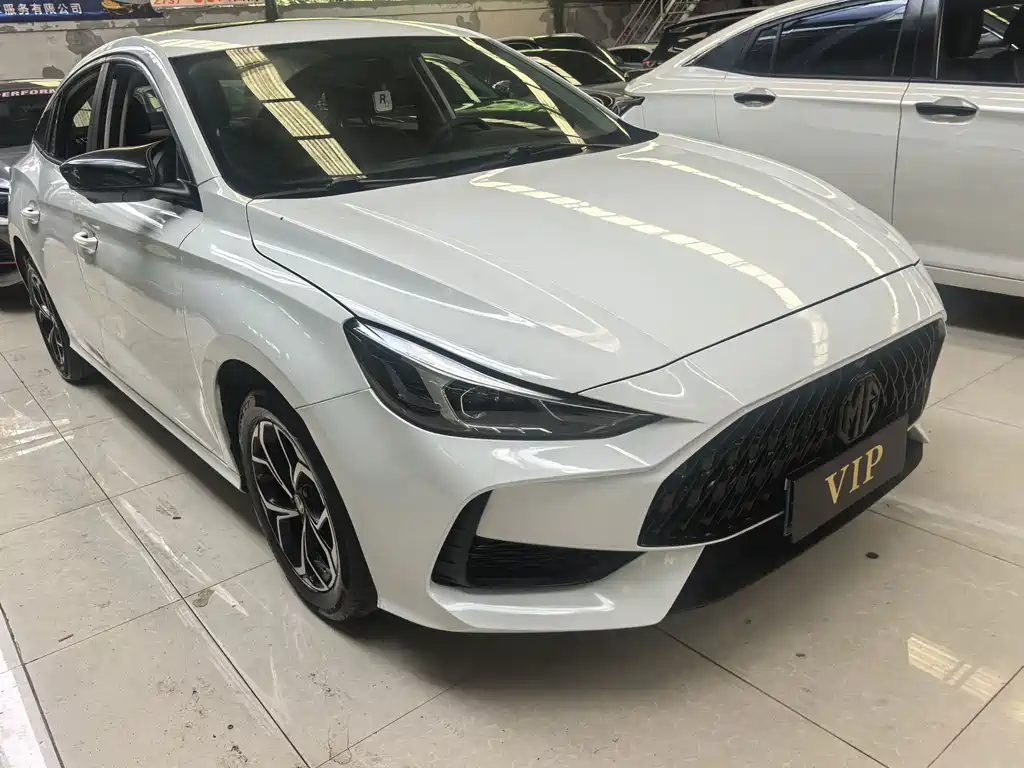 MG MG5 2022