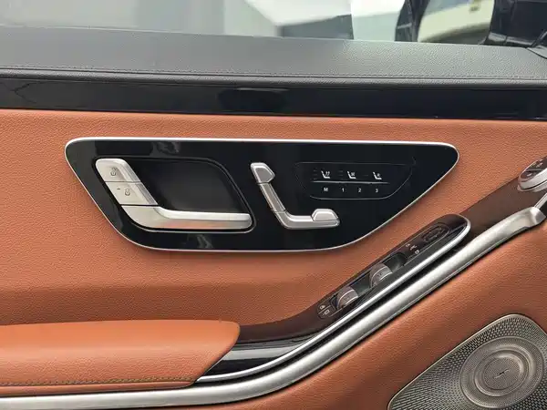 Mercedes-Benz S-Class 2021