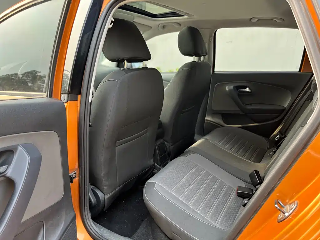 Volkswagen Polo 2014