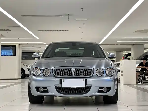 Jaguar XJ 2009