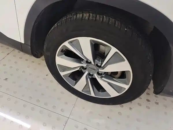 Geely Haoyue 2020