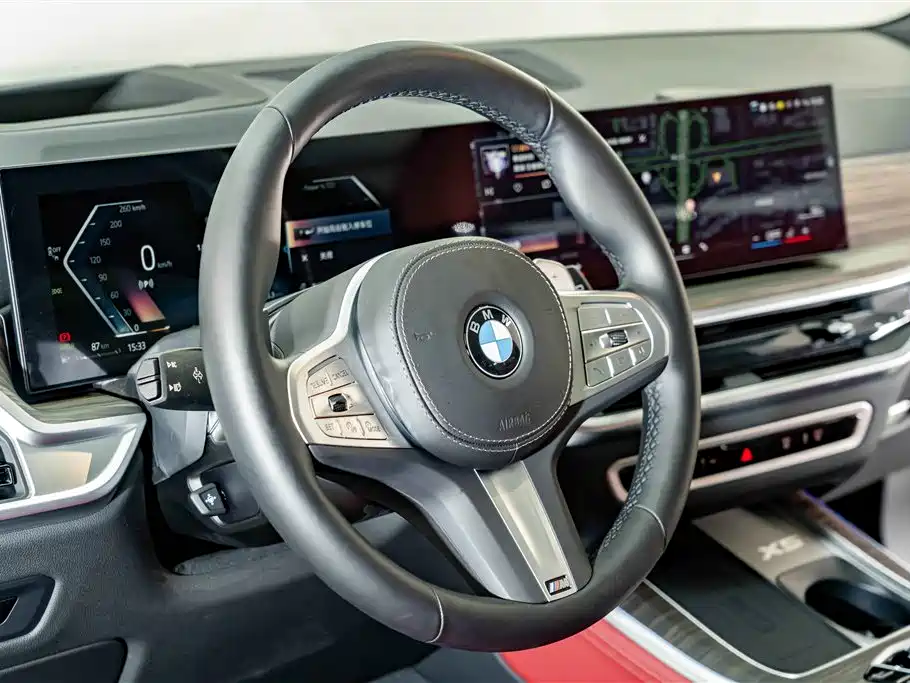 BMW X5 2025 — фото 12