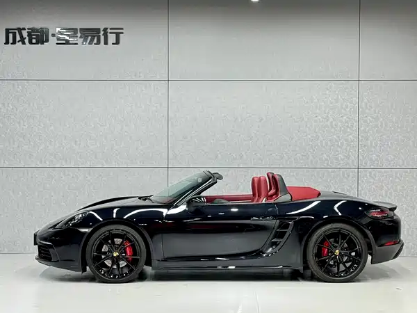 Porsche 718 2023