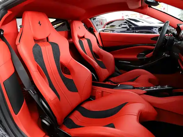 Ferrari F8 2019