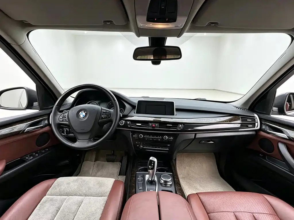 BMW X5 2018 — фото 7