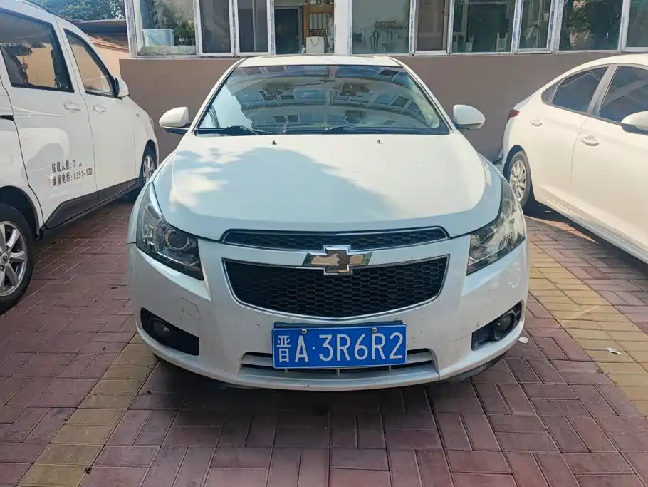 Chevrolet Cruze 2014 — фото 2